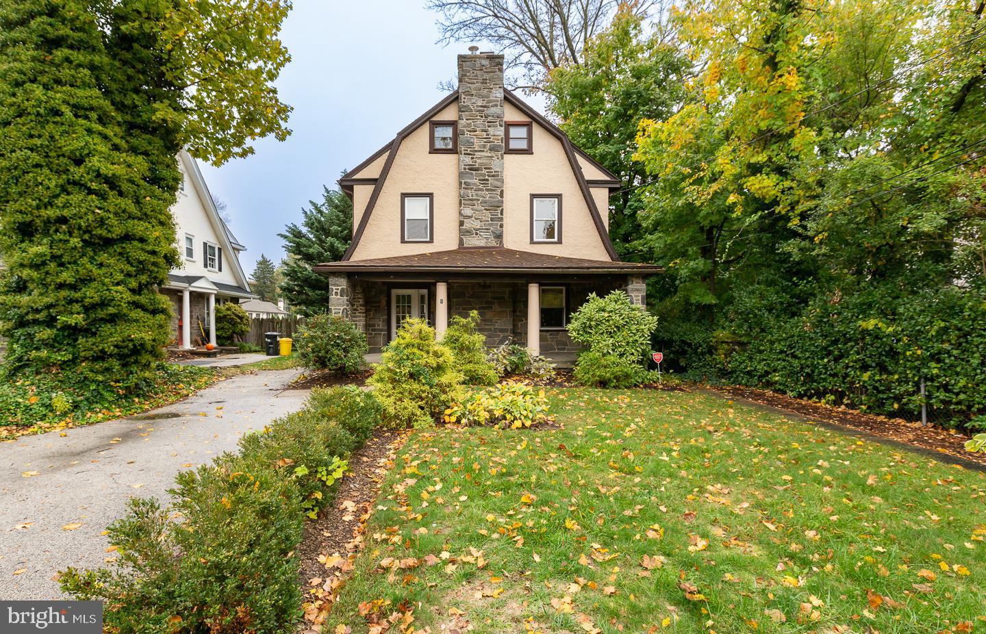 1 Dreycott Ln Property Photo