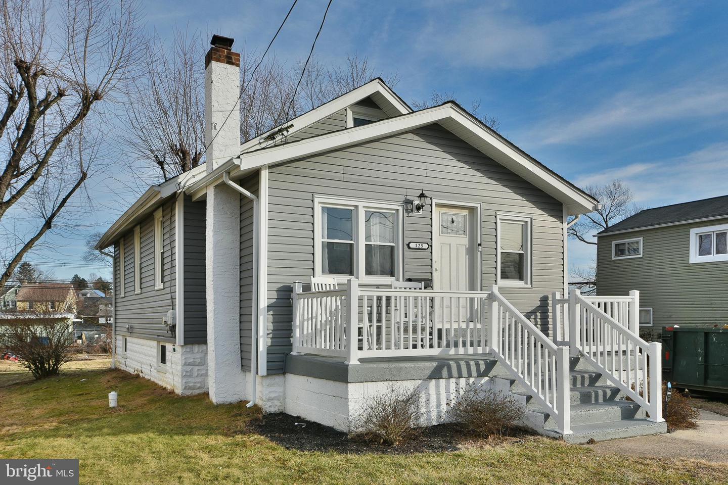 125 Houston Ave Property Photo