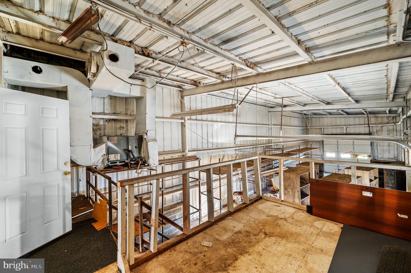 337 E Dekalb Pike #warehouse Property Photo 9