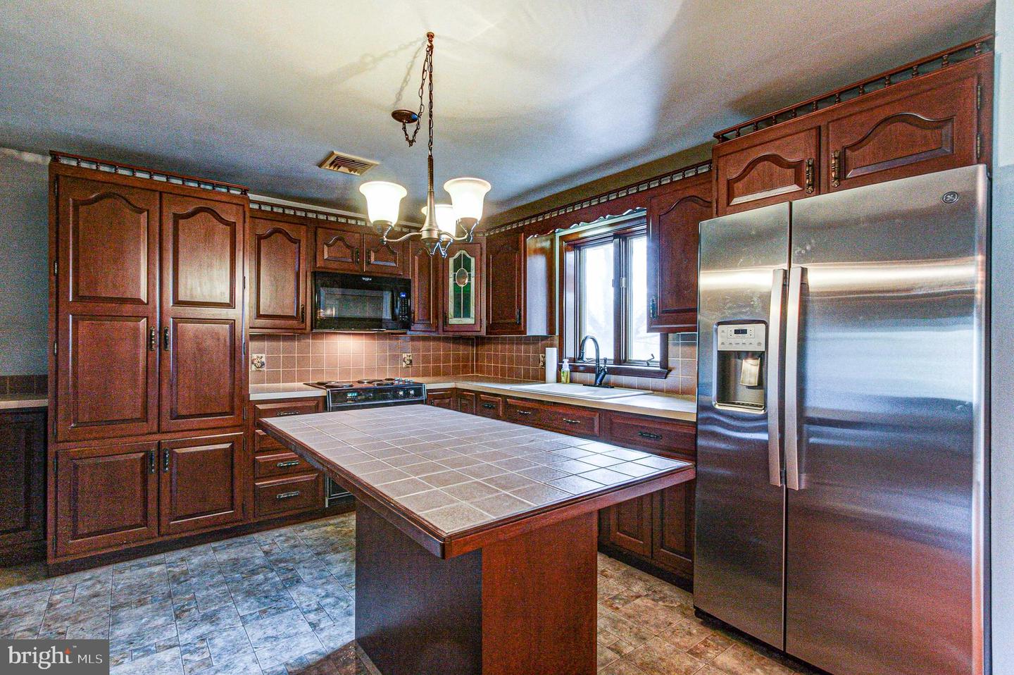 1210 Bridle Path Dr Property Photo 13