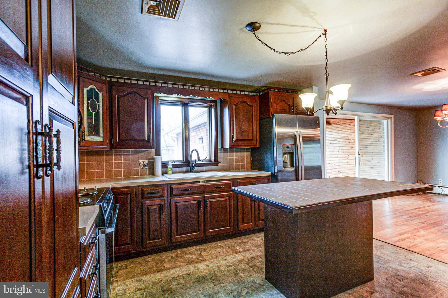 1210 Bridle Path Dr Property Photo 14