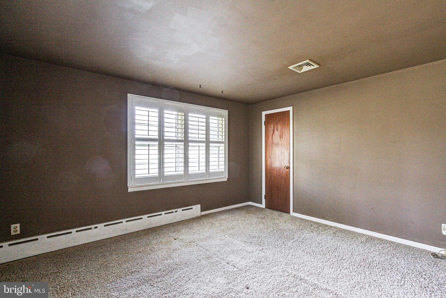 1210 Bridle Path Dr Property Photo 26