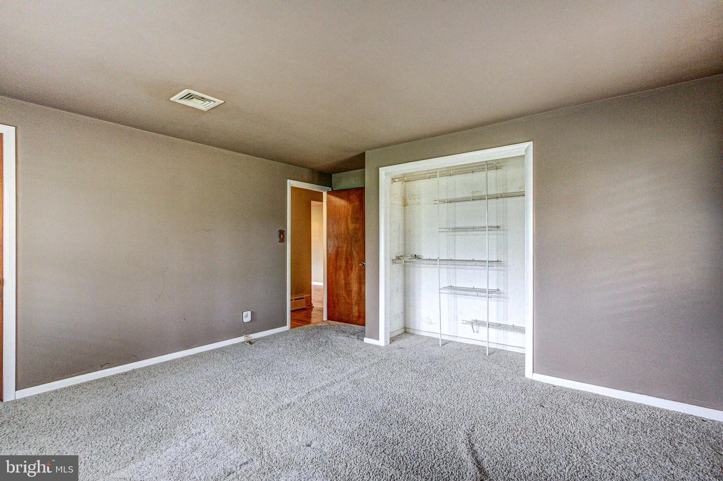 1210 Bridle Path Dr Property Photo 27