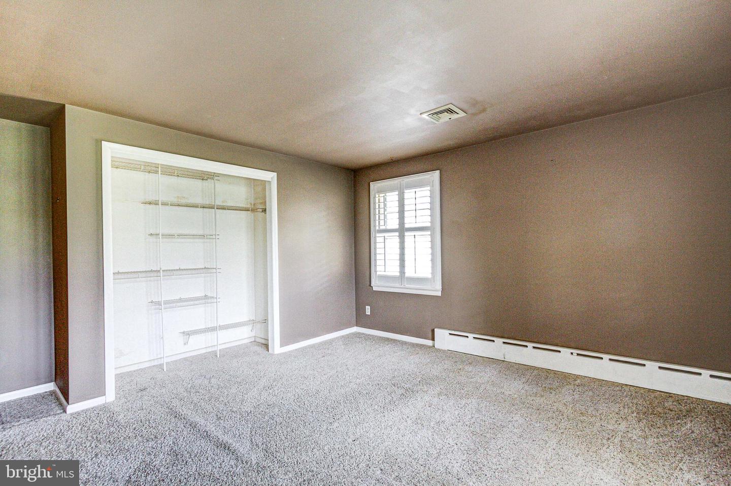 1210 Bridle Path Dr Property Photo 28