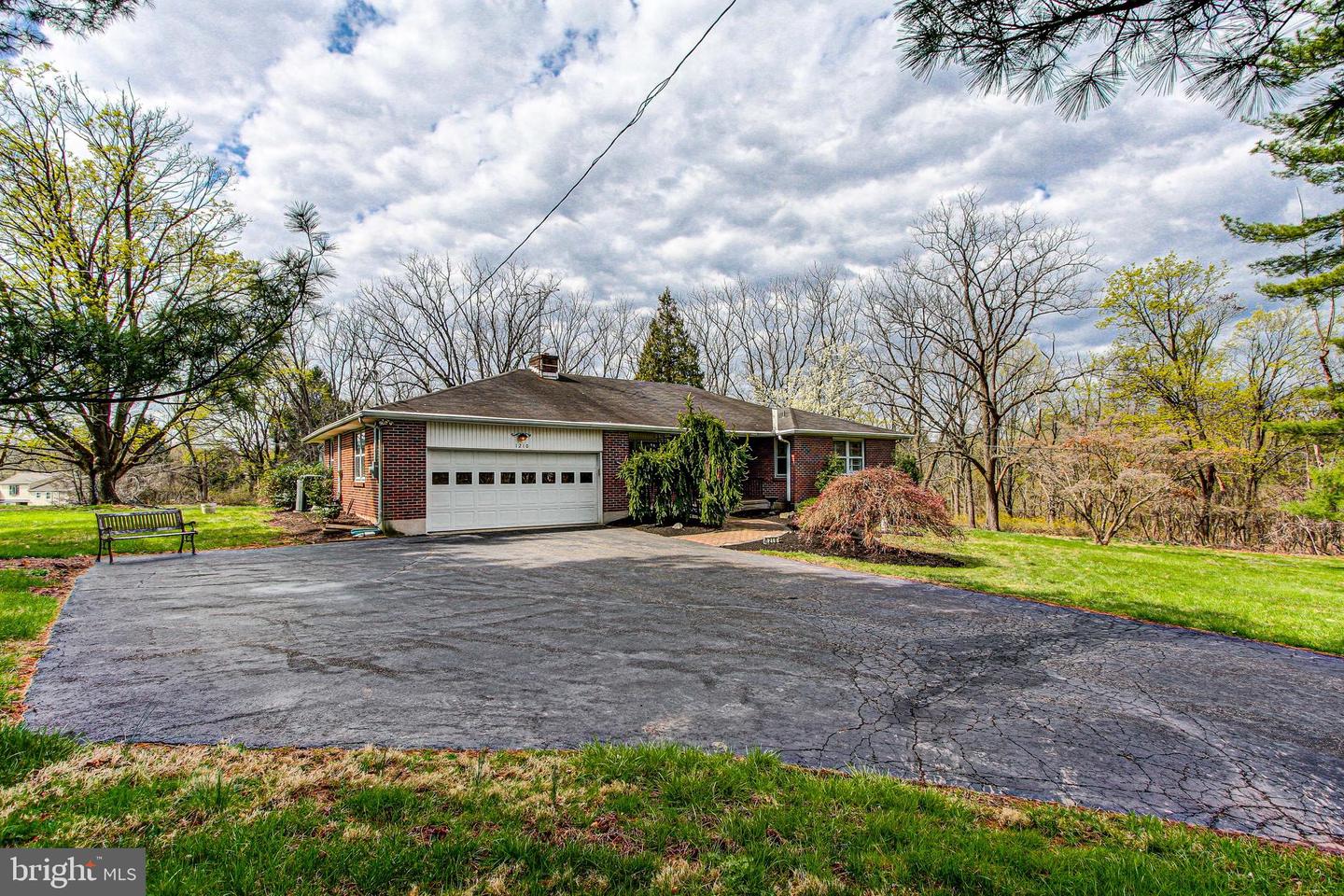 1210 Bridle Path Dr Property Photo 46