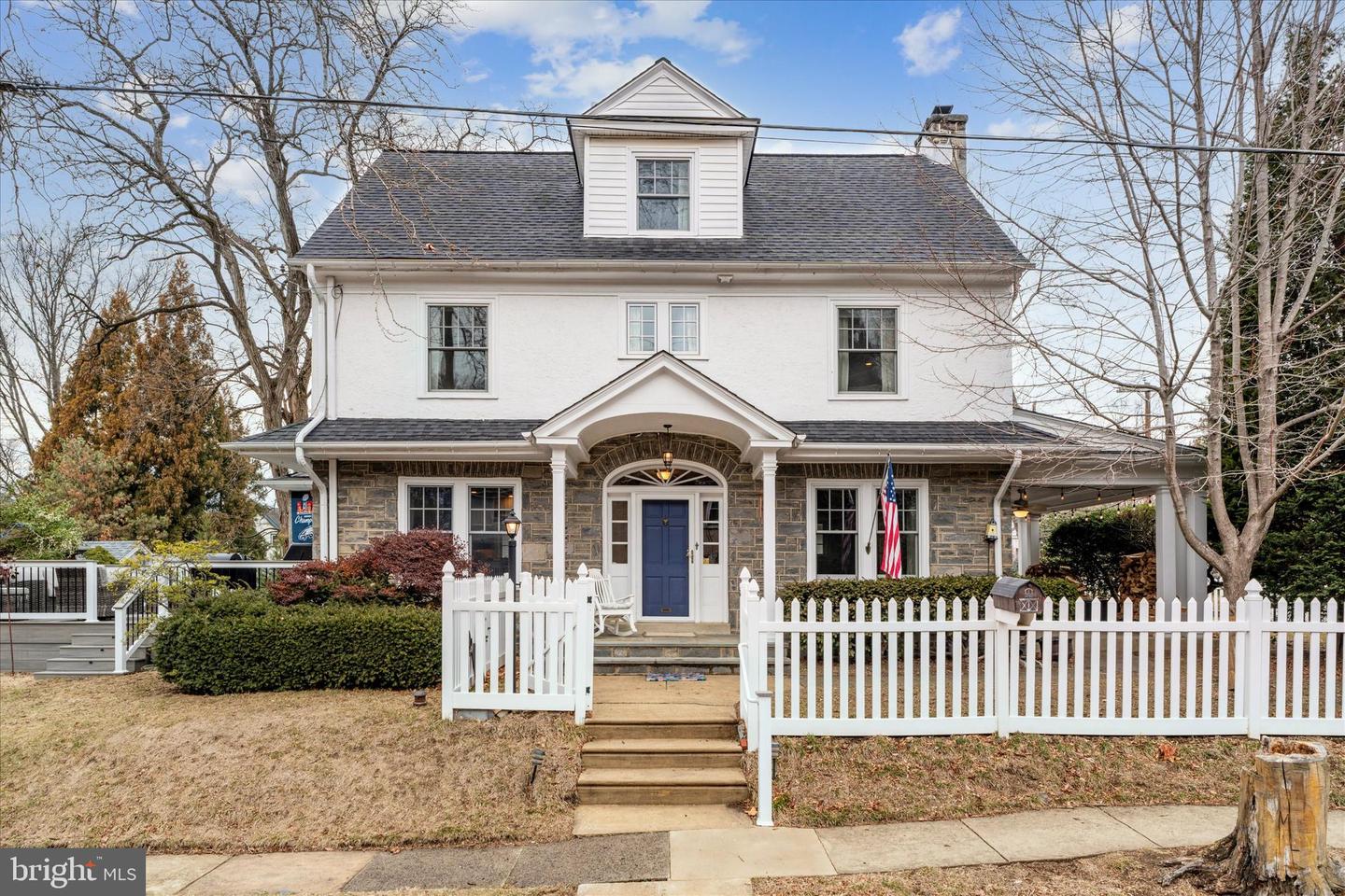 310 S Narberth Ave Property Photo