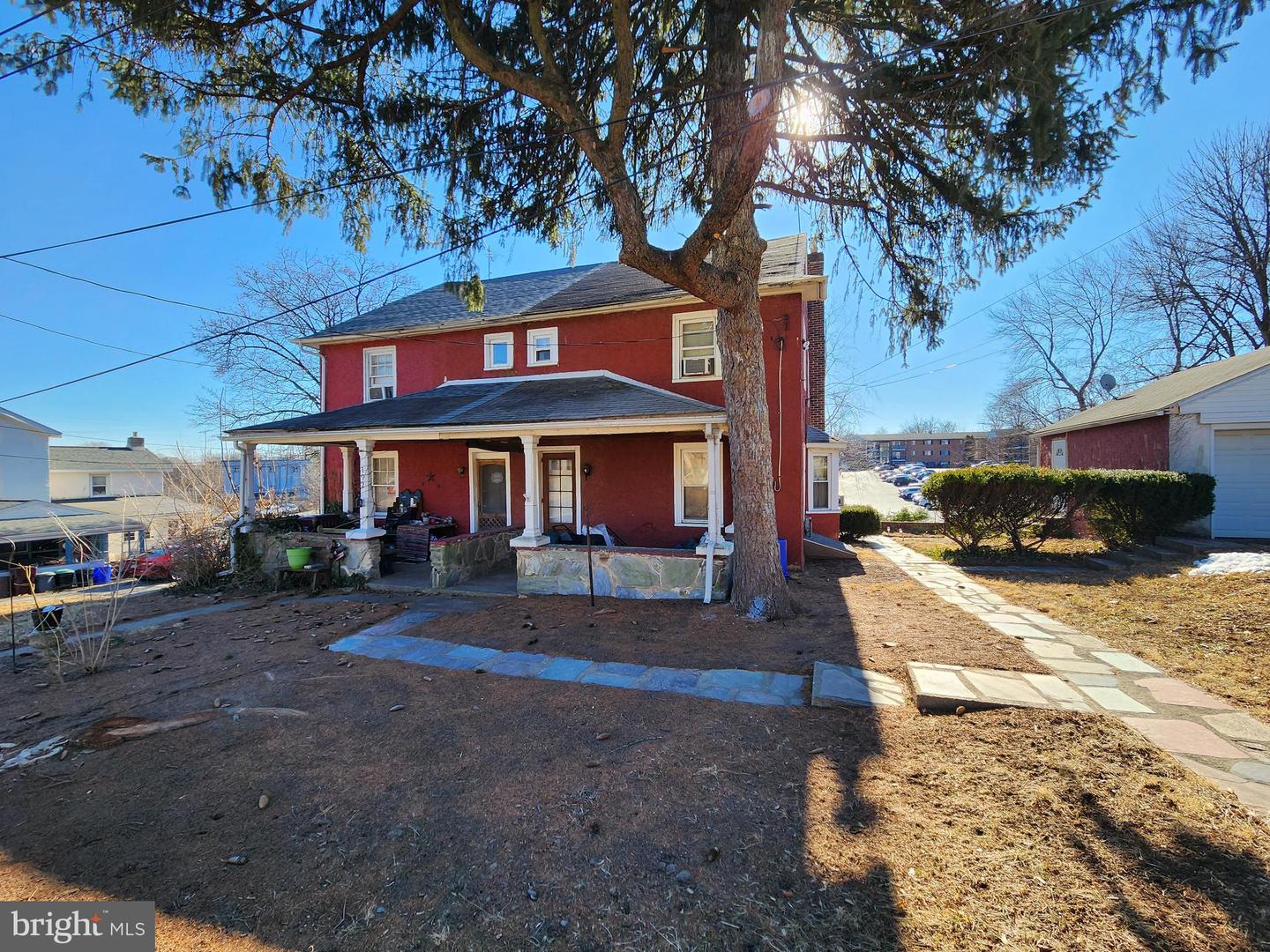 194 W Ross Rd Property Photo