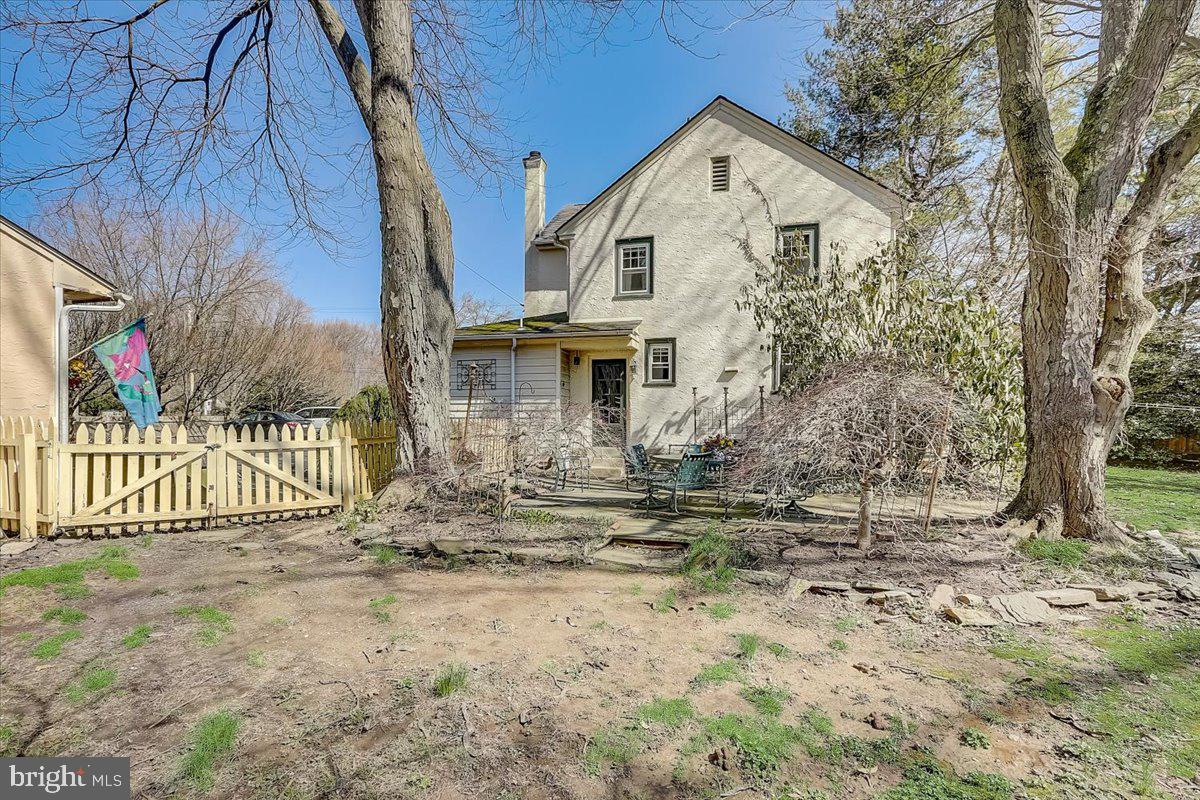 1525 Limekiln Pike Property Photo 27