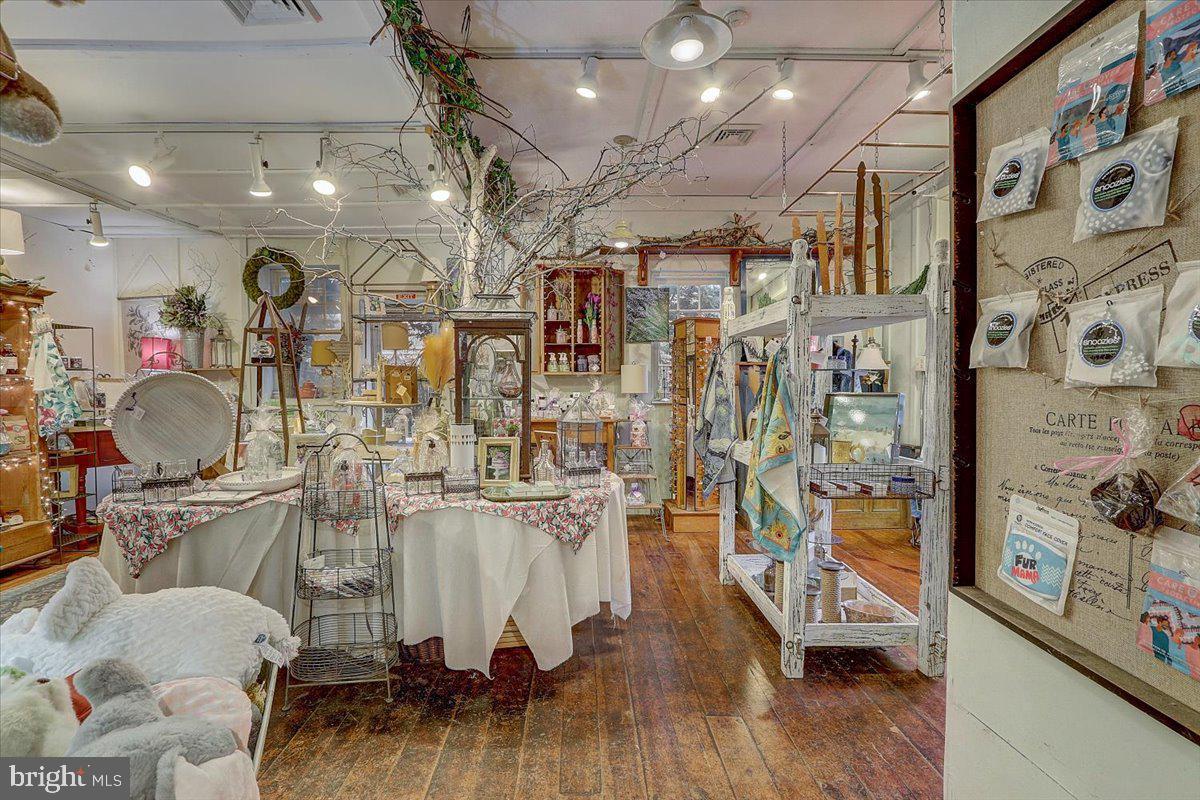 1525 Limekiln Pike Property Photo 36