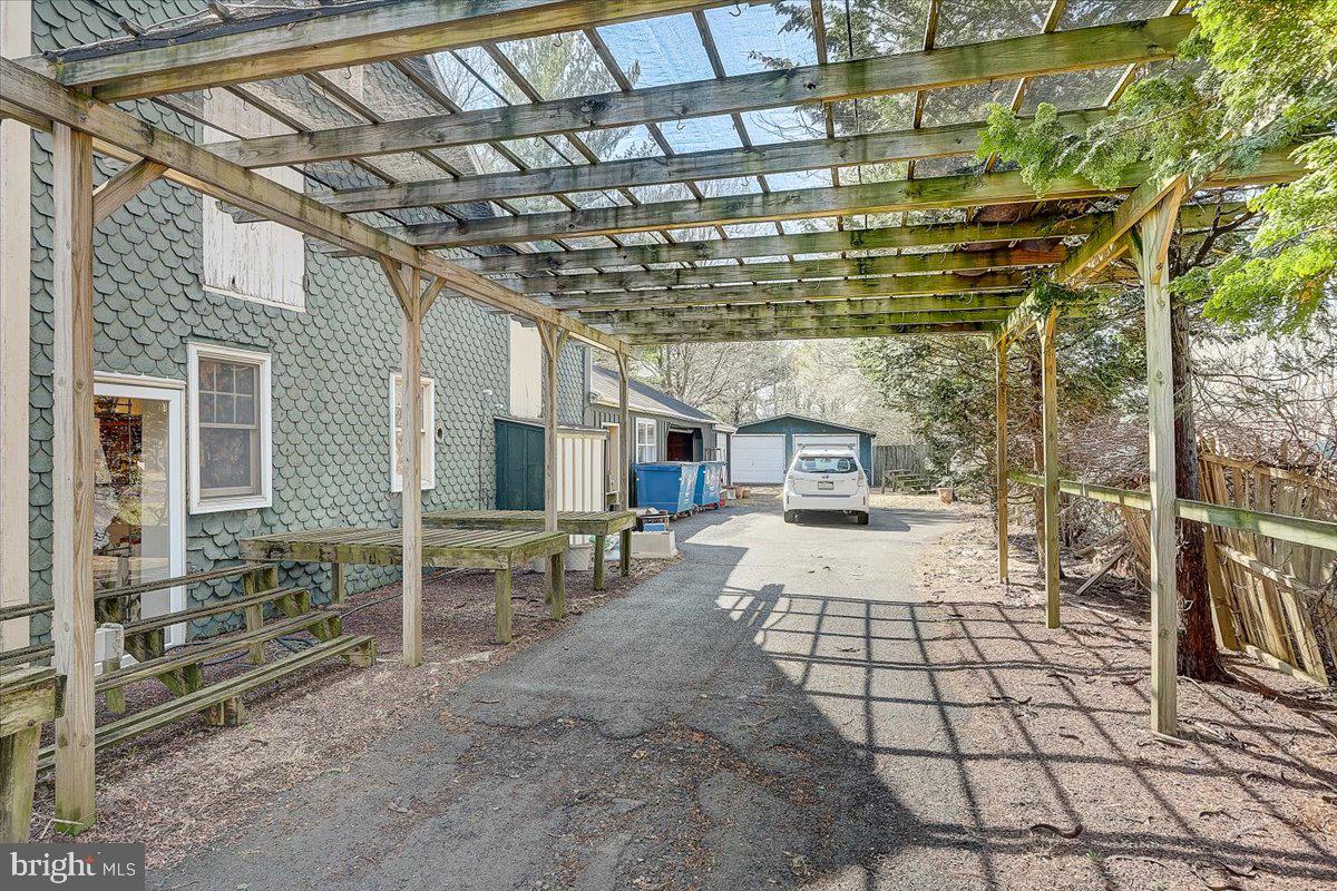 1525 Limekiln Pike Property Photo 47