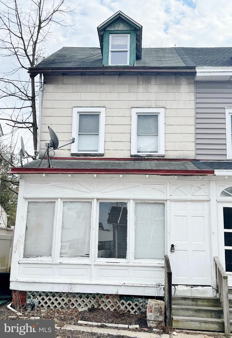 39 Prospect Ave Property Photo