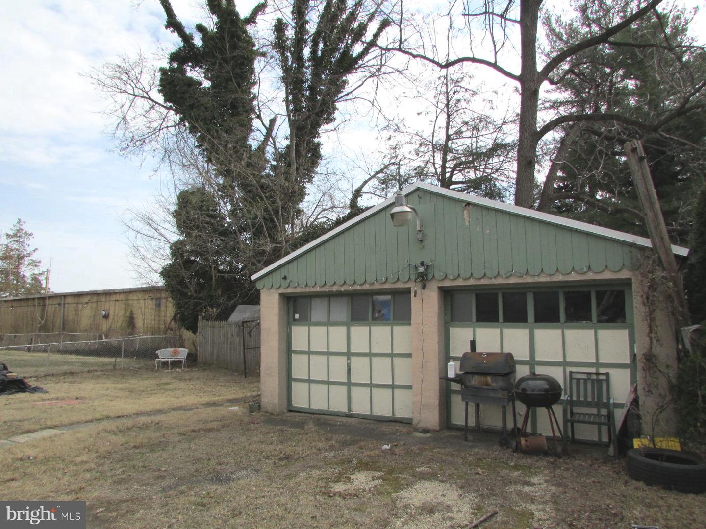 7323 School Ln Property Photo 3