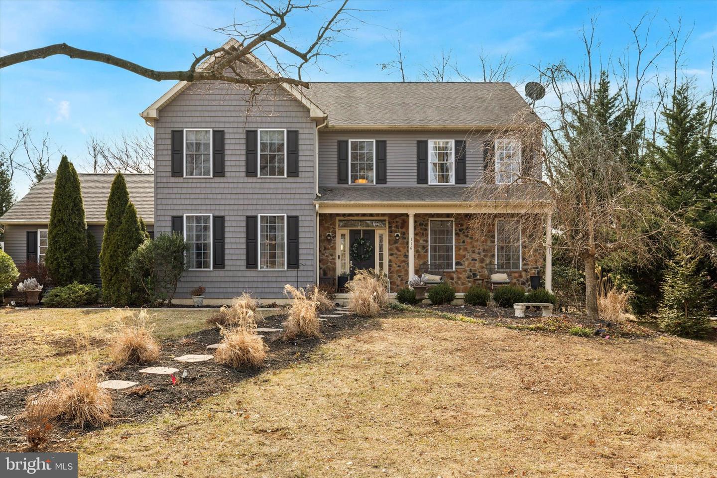 116 Country Ln Property Photo