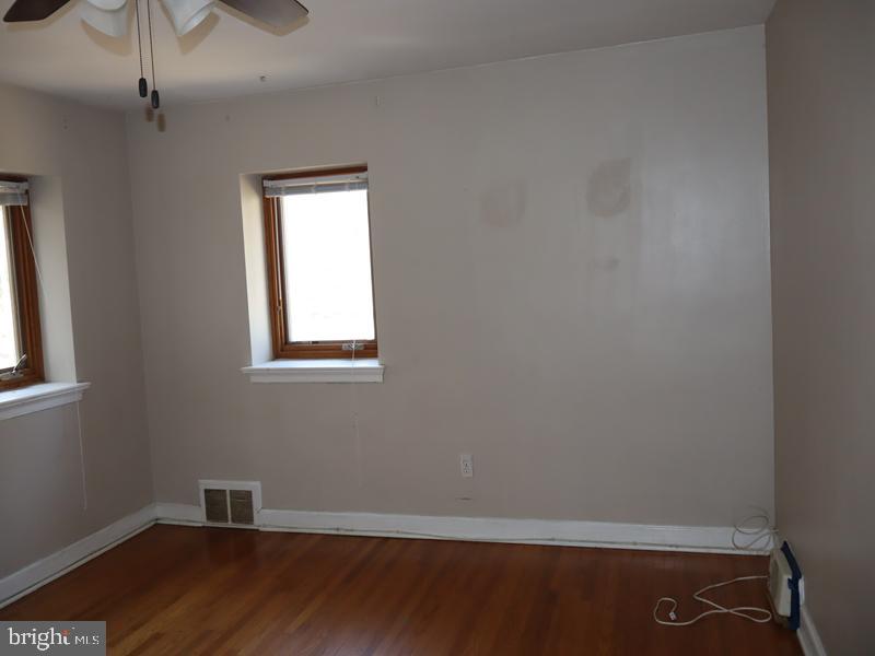 529 Waln Rd Property Photo 11