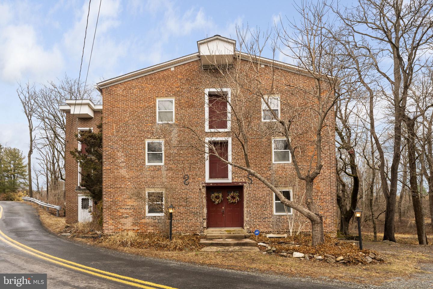 143 Himmelwright Rd Property Photo