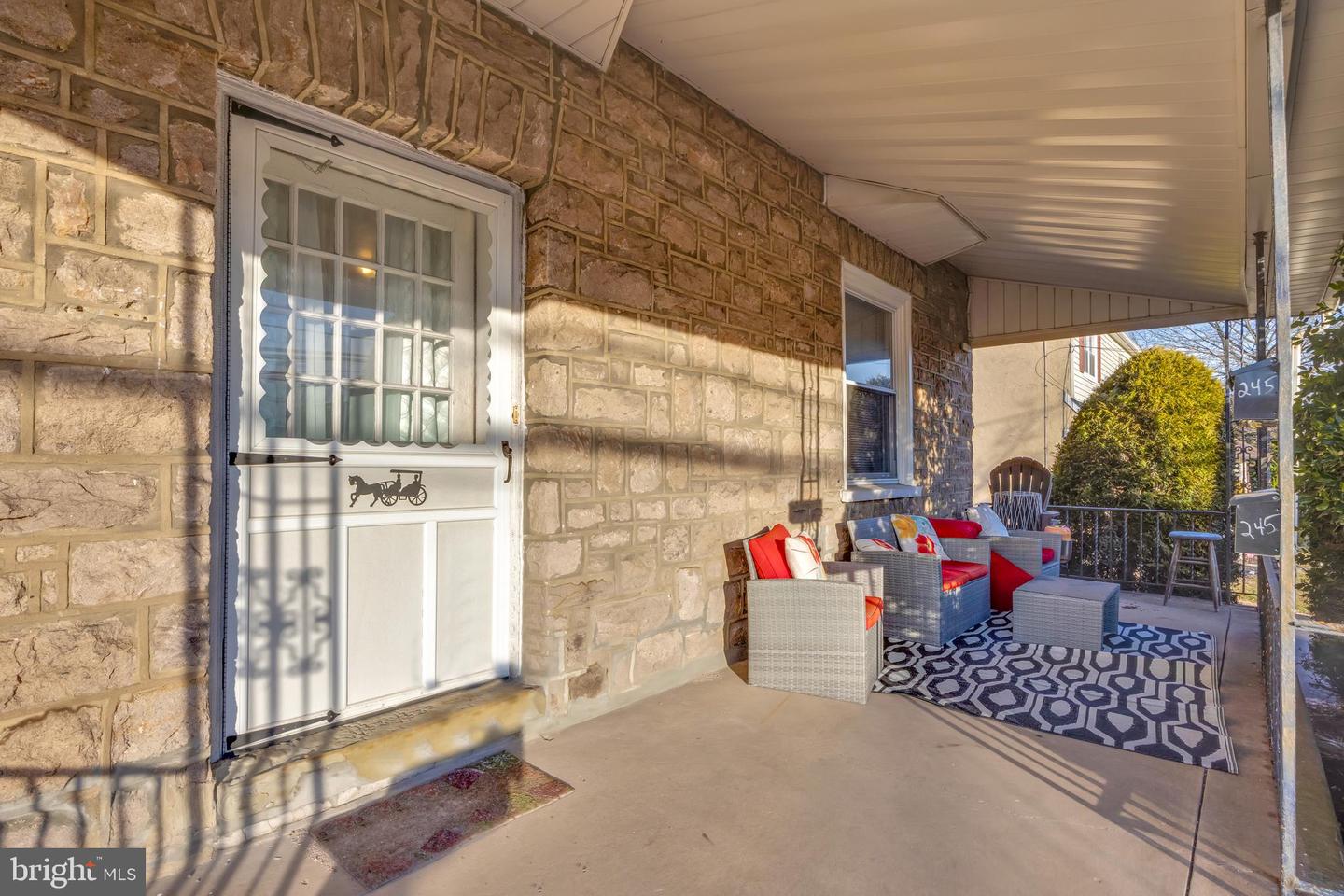 245 N Spring Garden St Property Photo 3