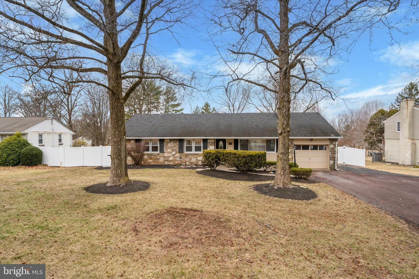 1304 Lansdale Ave Property Photo