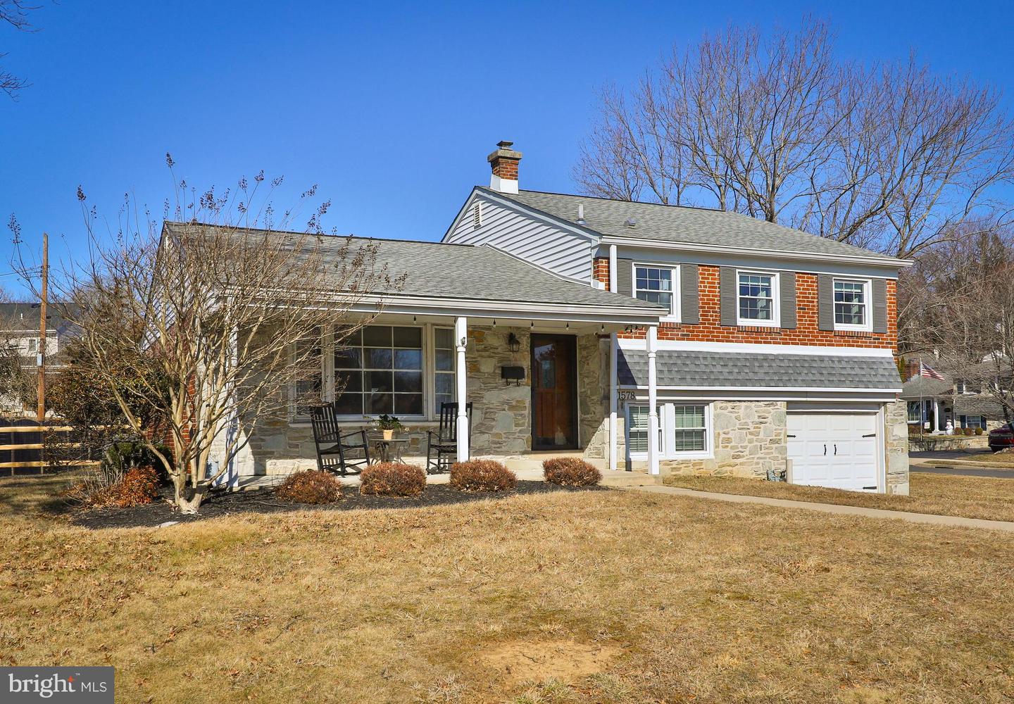1578 Marian Rd Property Photo