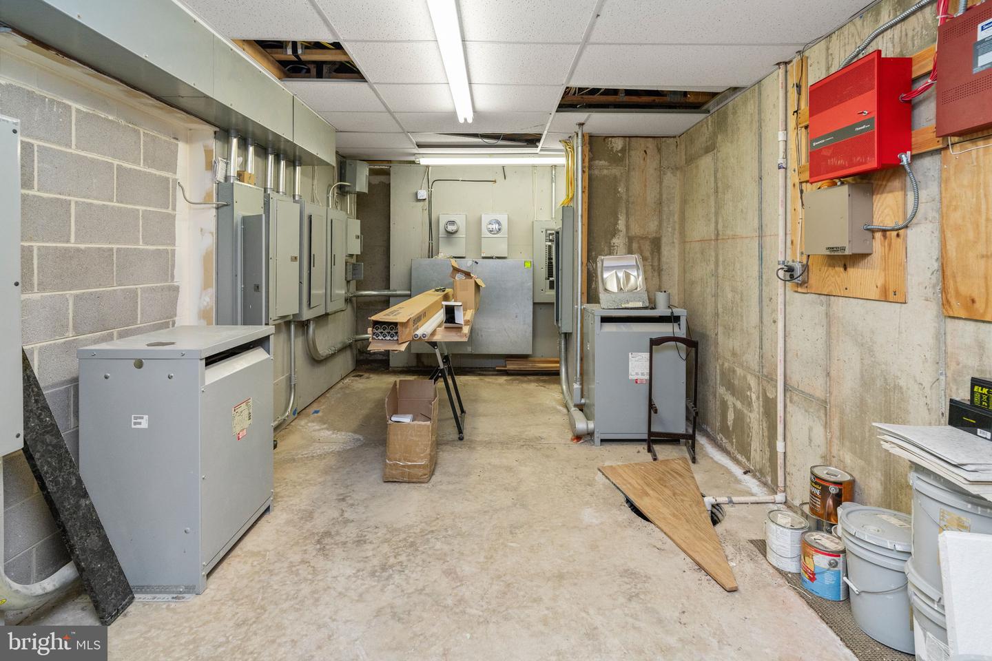 1117 S Broad St Property Photo 13