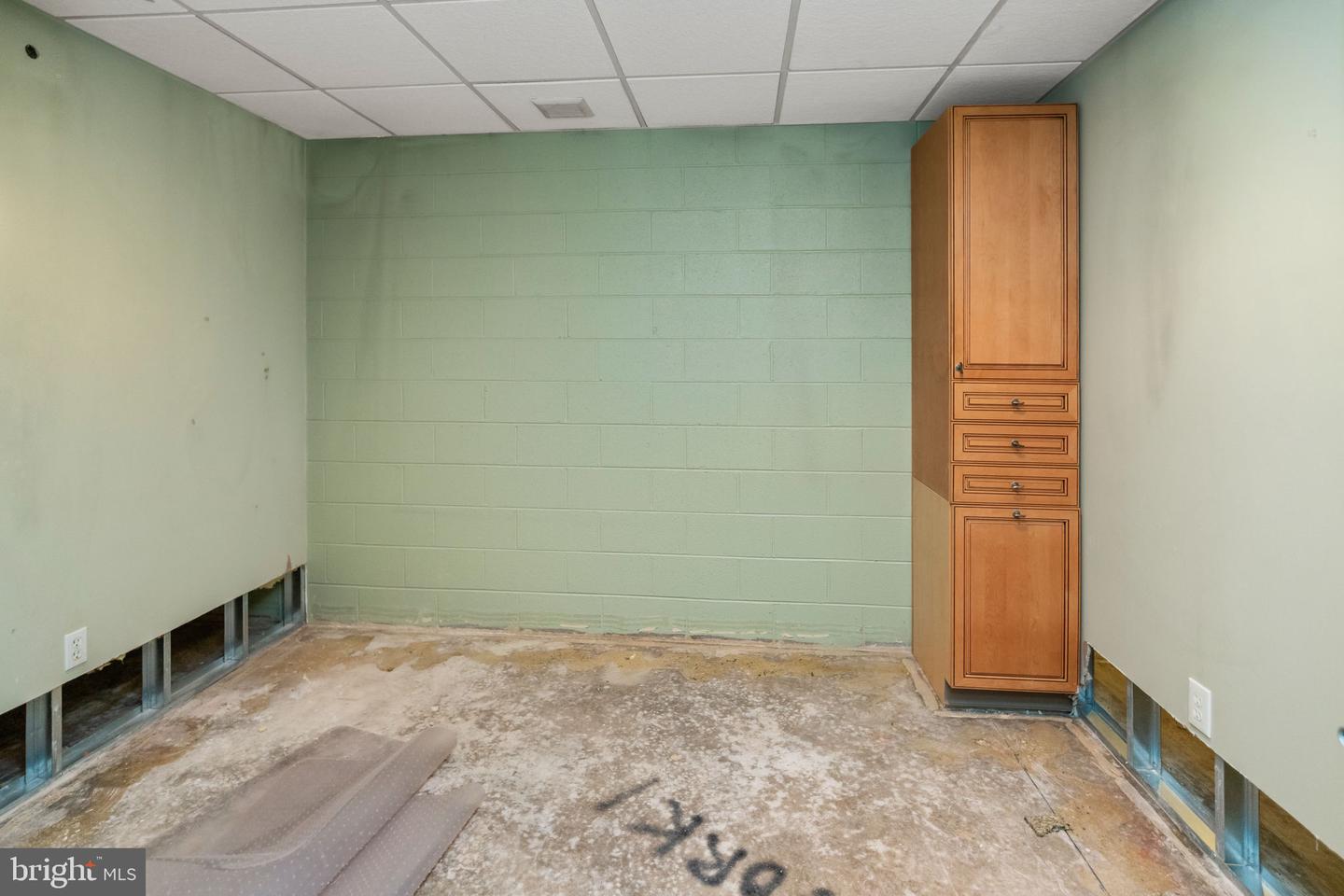 1117 S Broad St Property Photo 18