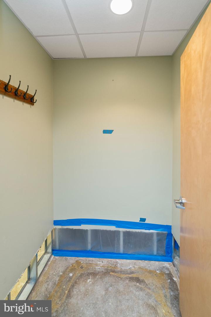 1117 S Broad St Property Photo 33