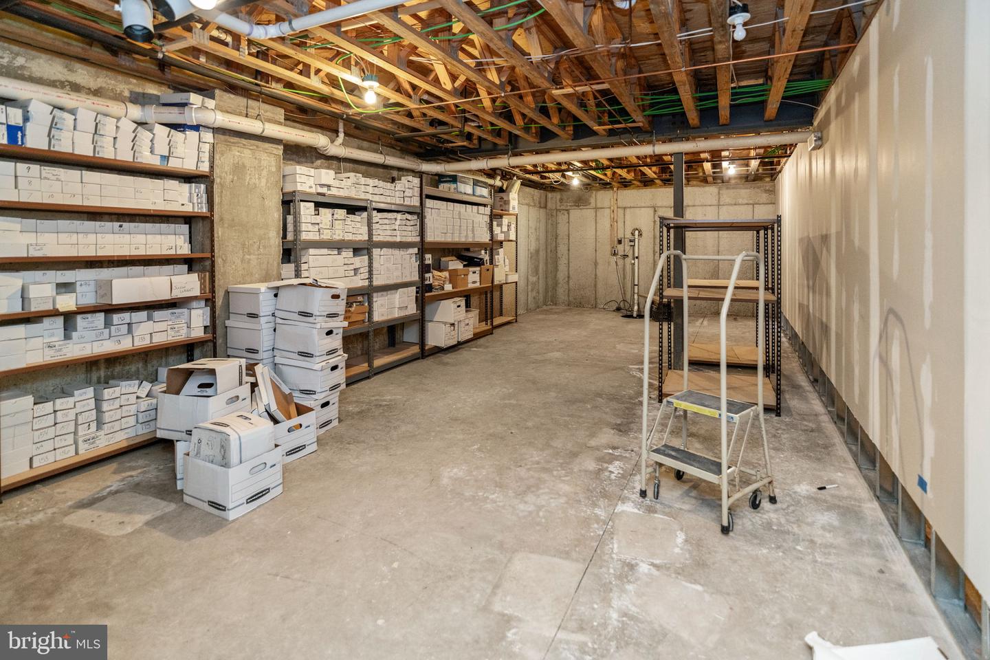 1117 S Broad St Property Photo 37