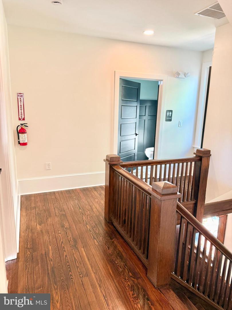 600 Main St Property Photo 19