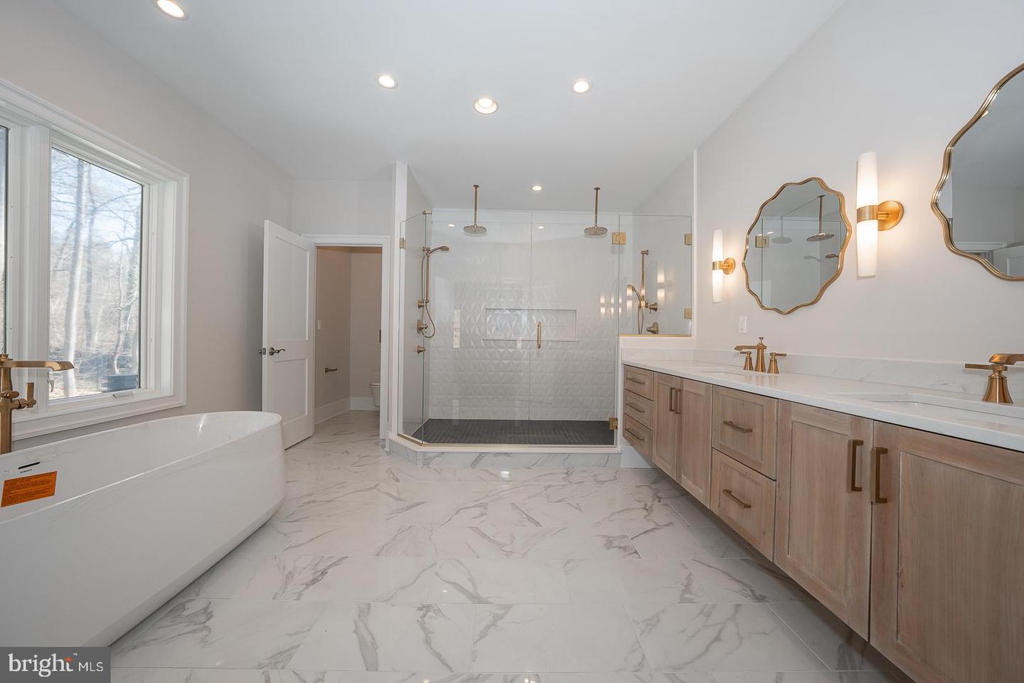 651 Merion Square Rd Property Photo 20