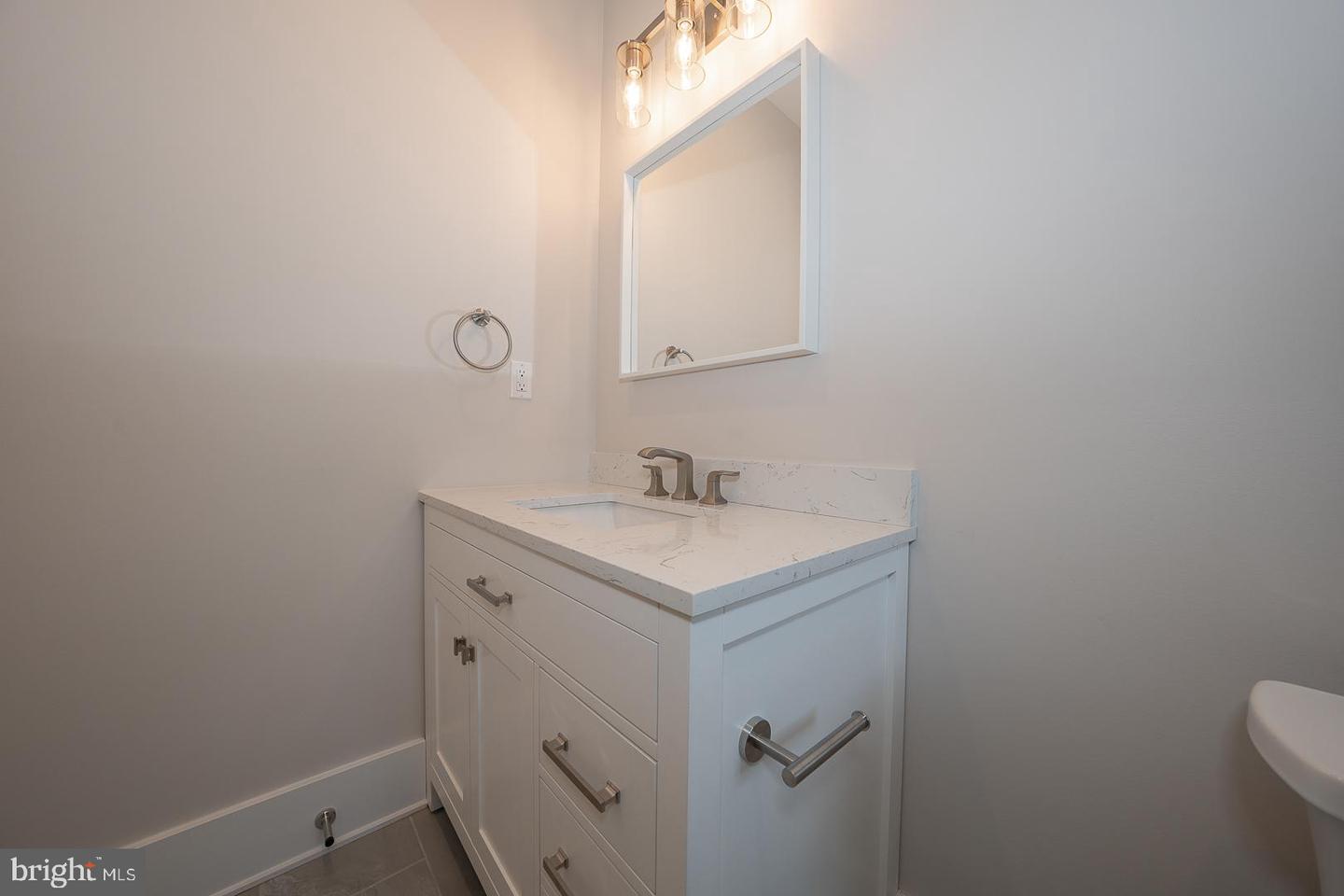 651 Merion Square Rd Property Photo 26