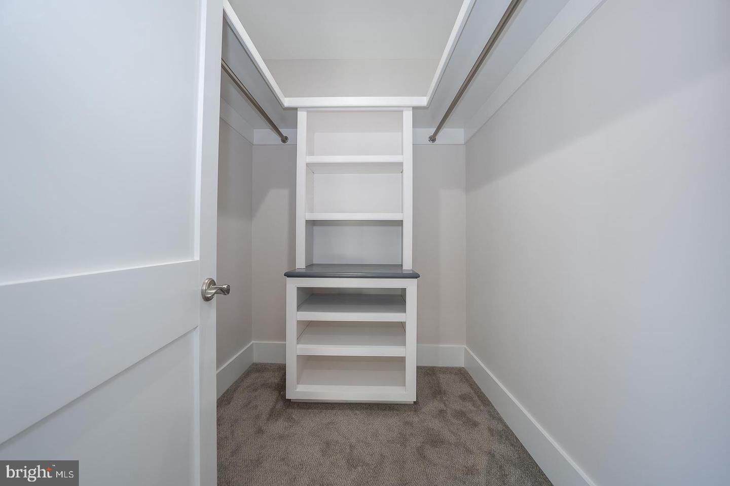 651 Merion Square Rd Property Photo 32