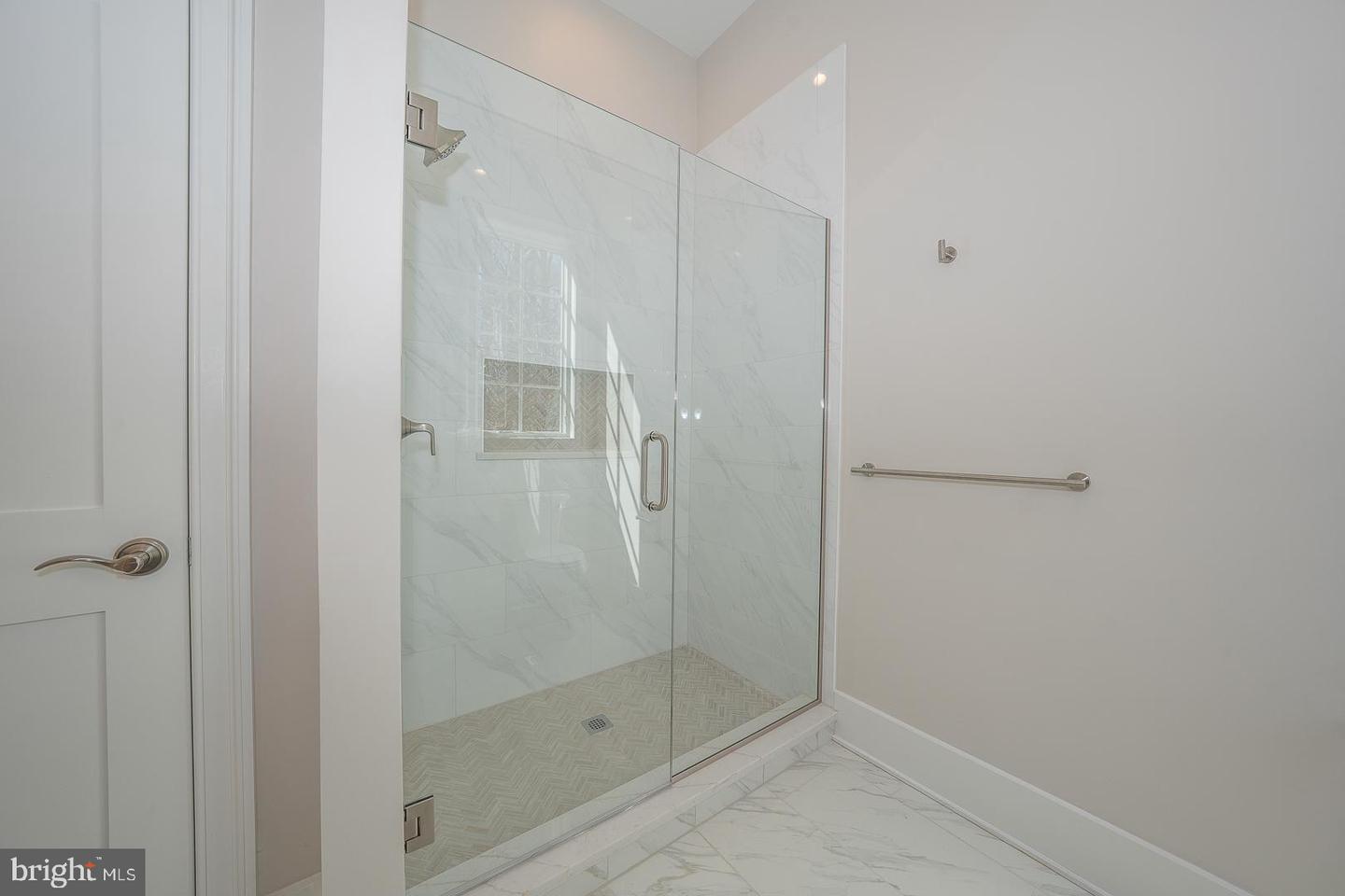 651 Merion Square Rd Property Photo 39