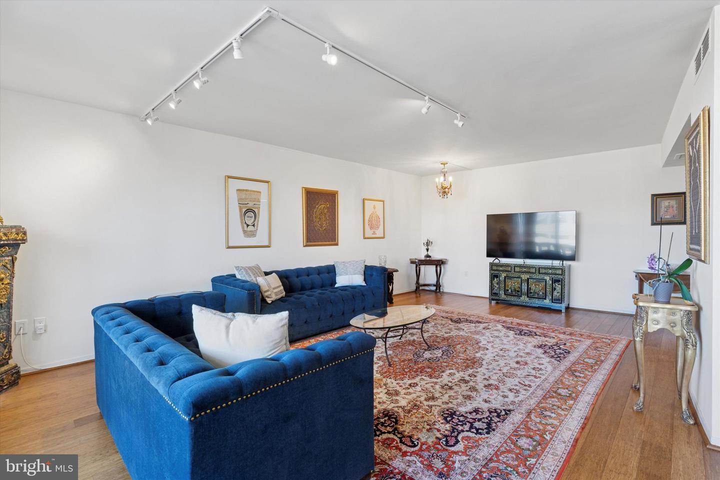 191 Presidential Blvd #r720 Property Photo