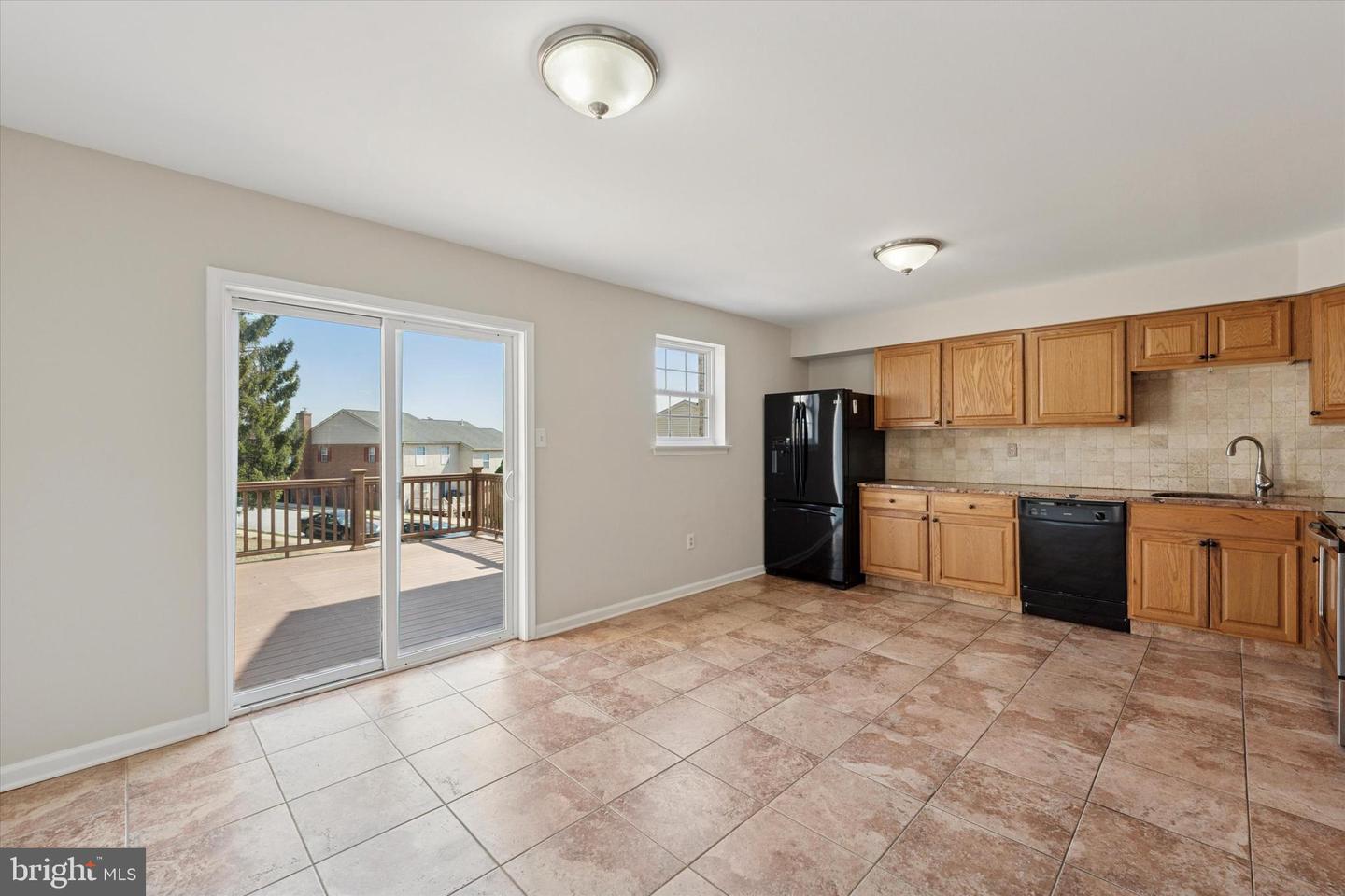 624 Coates Ln Property Photo 10