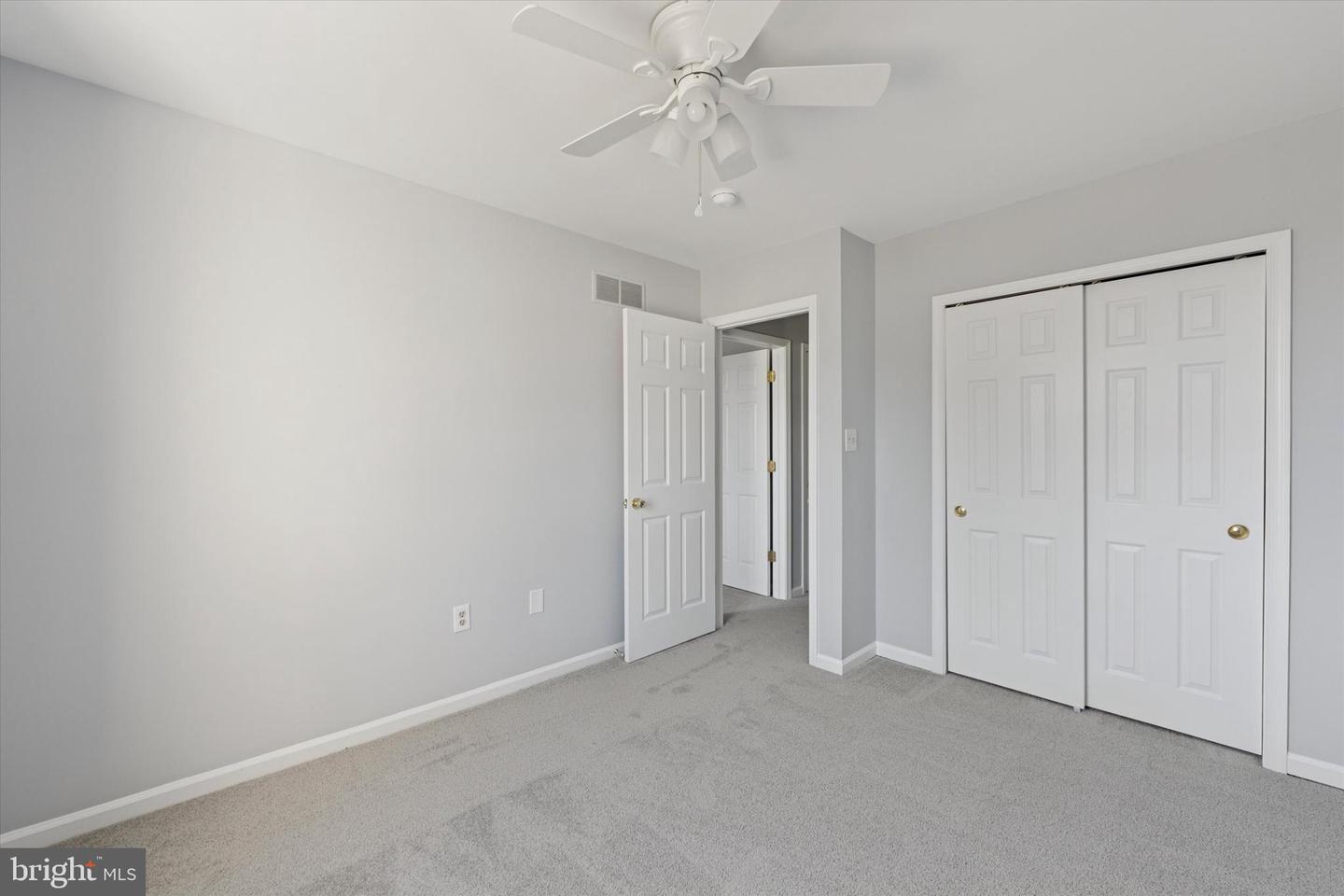 624 Coates Ln Property Photo 19