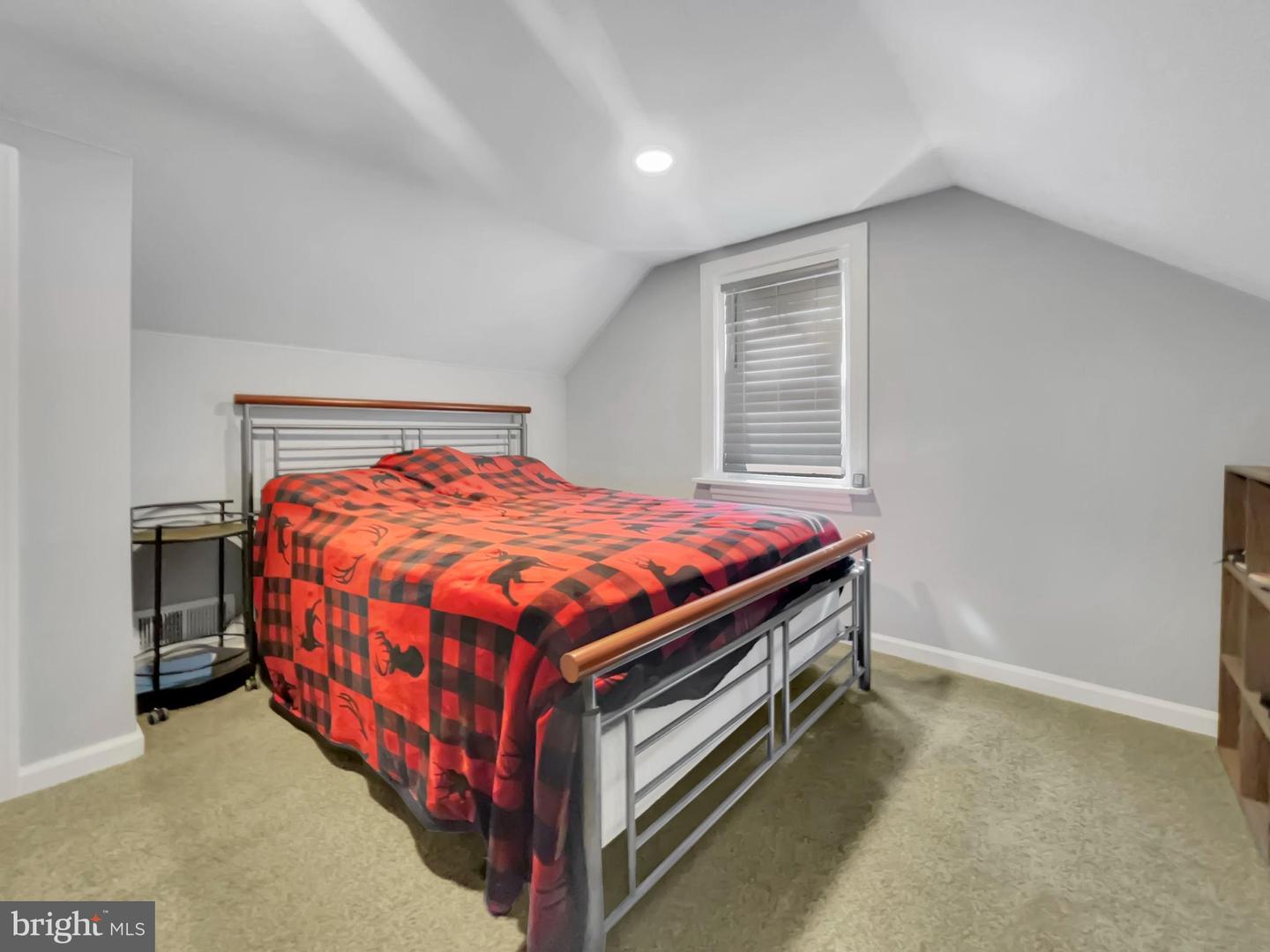 1326 Farmington Ave Property Photo 13