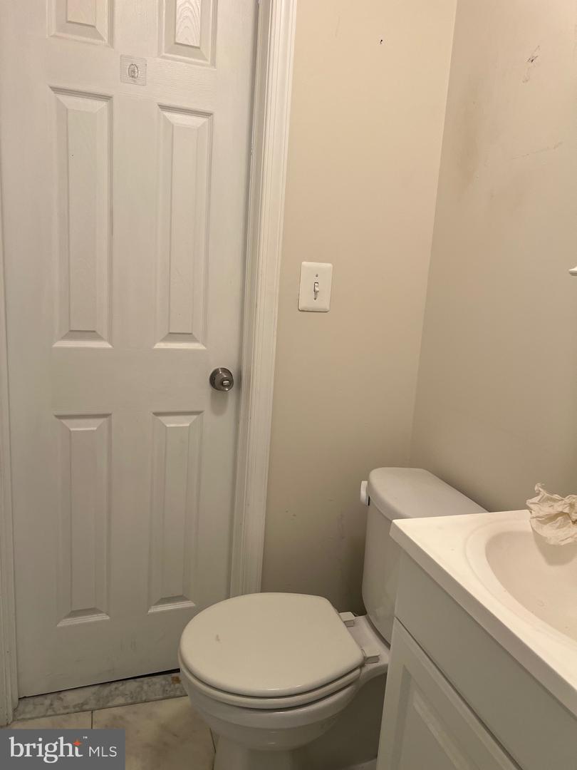 1024 W Airy St Property Photo 21