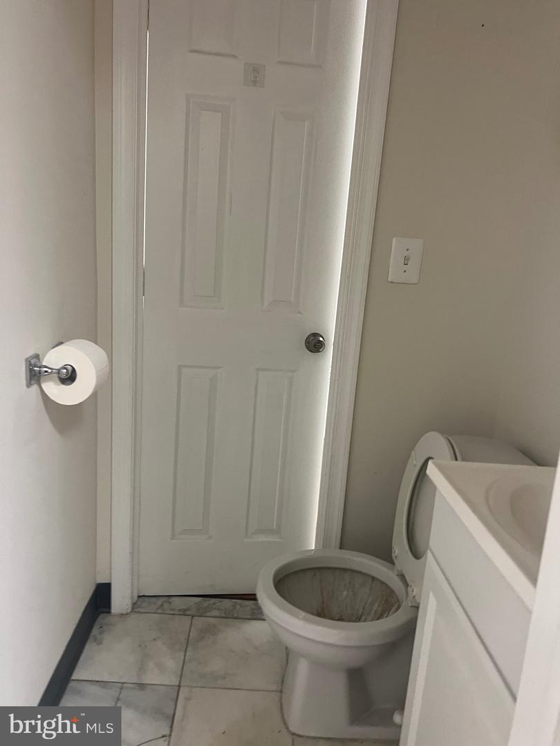 1024 W Airy St Property Photo 22