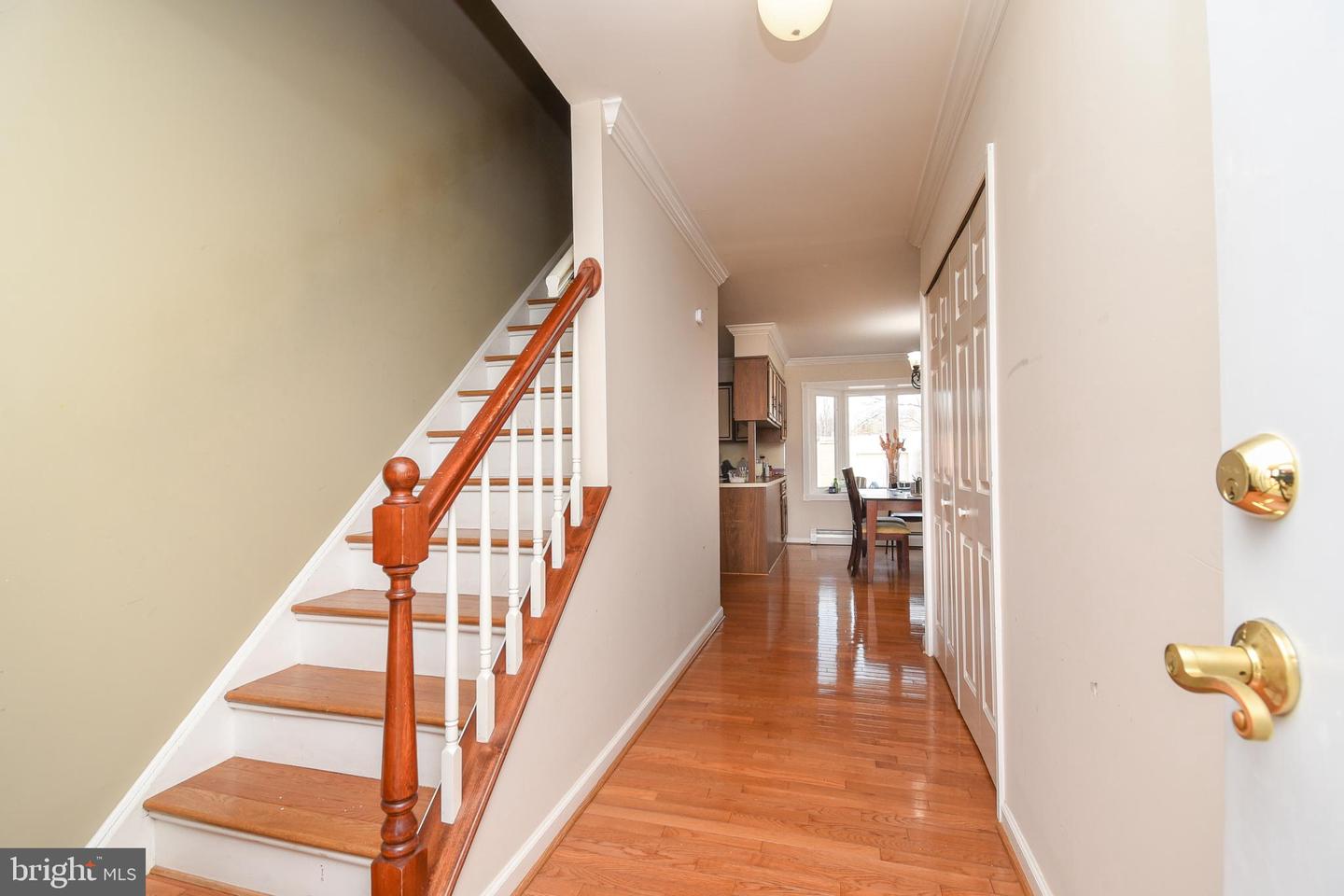 87 Chestnut Ln Property Photo 8