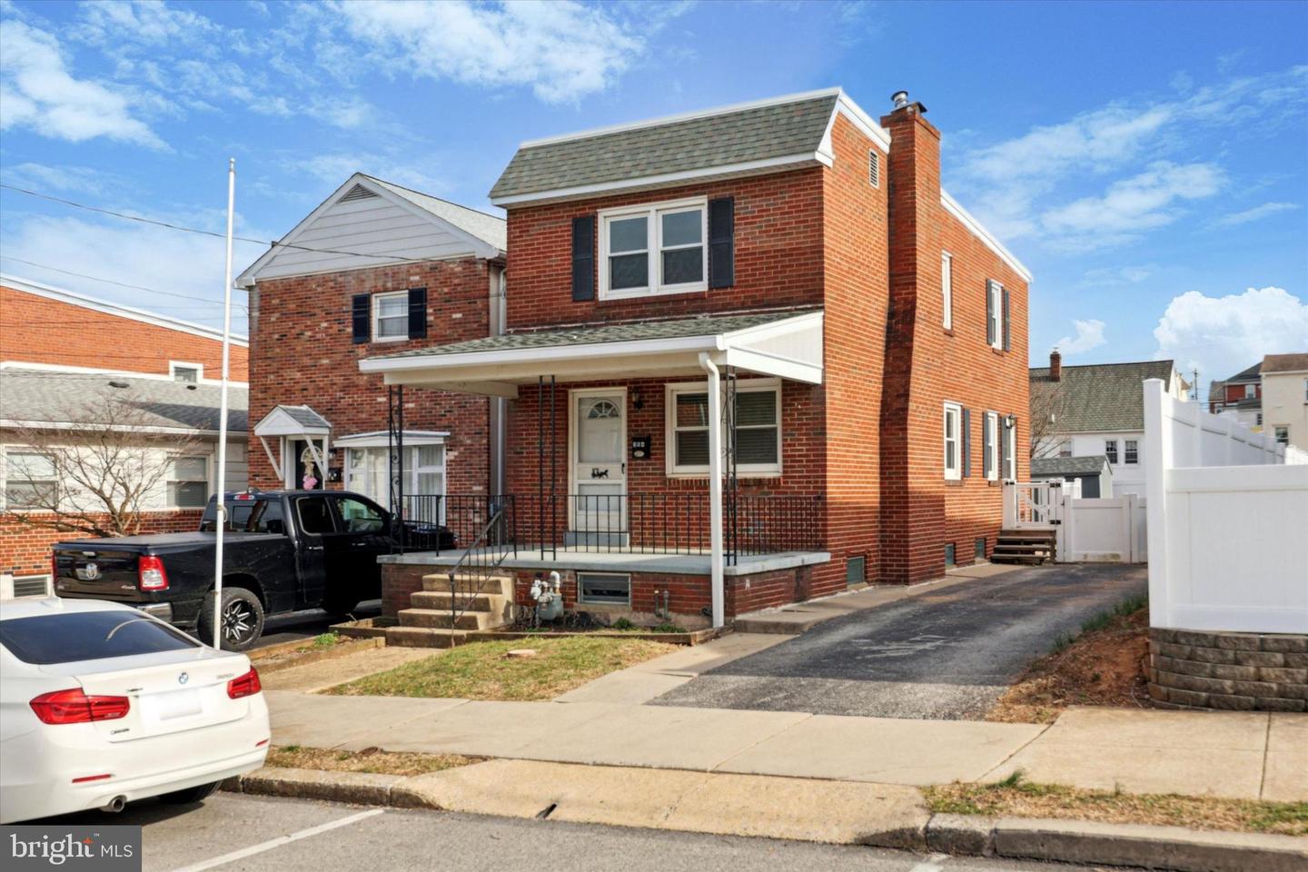 354 Hurst St Property Photo