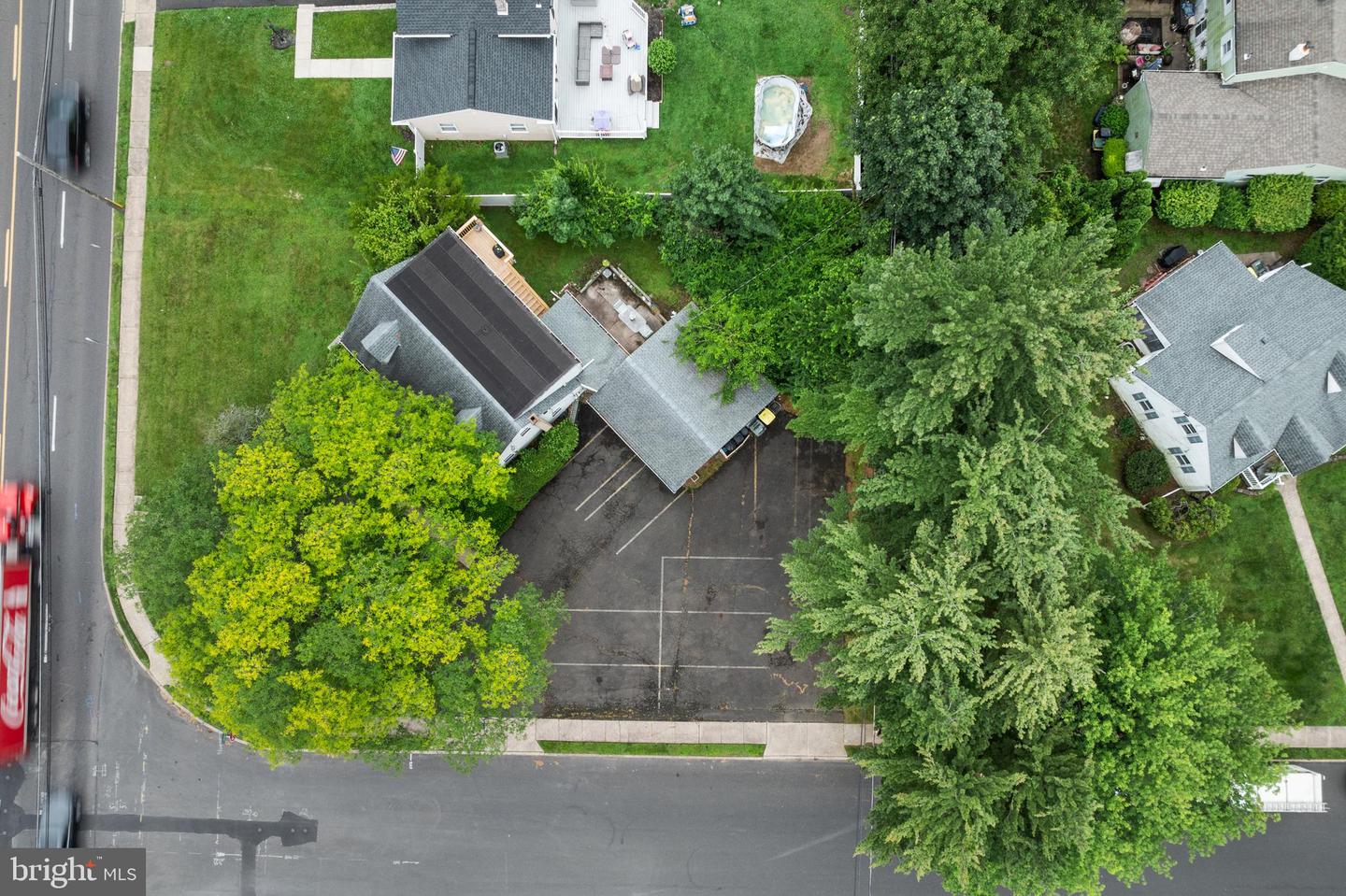 2780 E County Line Rd Property Photo 37