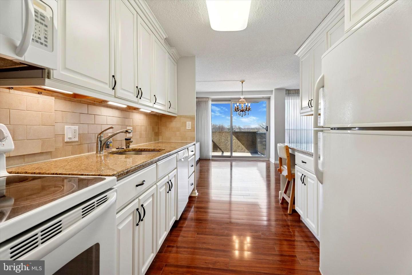 1001 City Ave #wa-1008 Property Photo 2