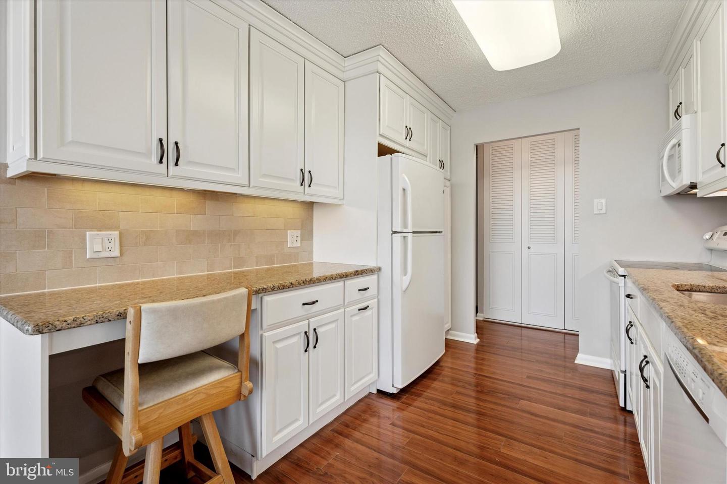 1001 City Ave #wa-1008 Property Photo 3