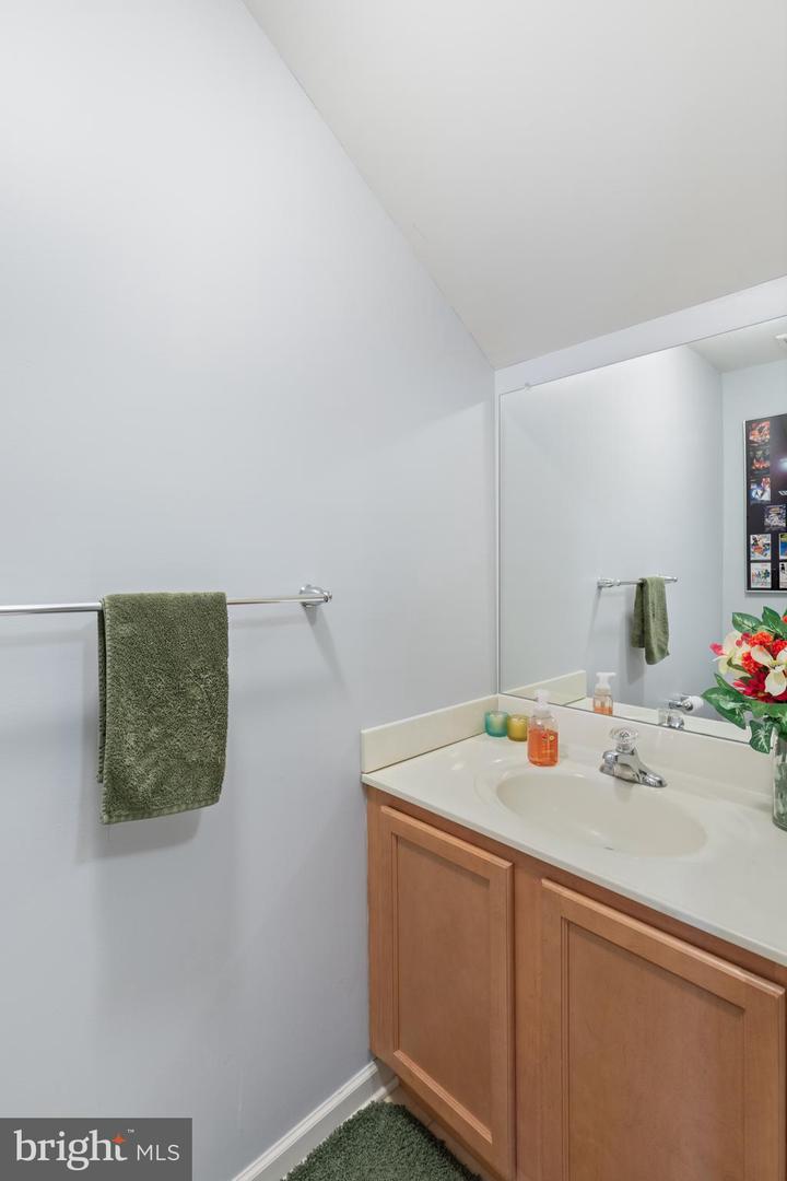 1603 Colleen Ct #20 Property Photo 6