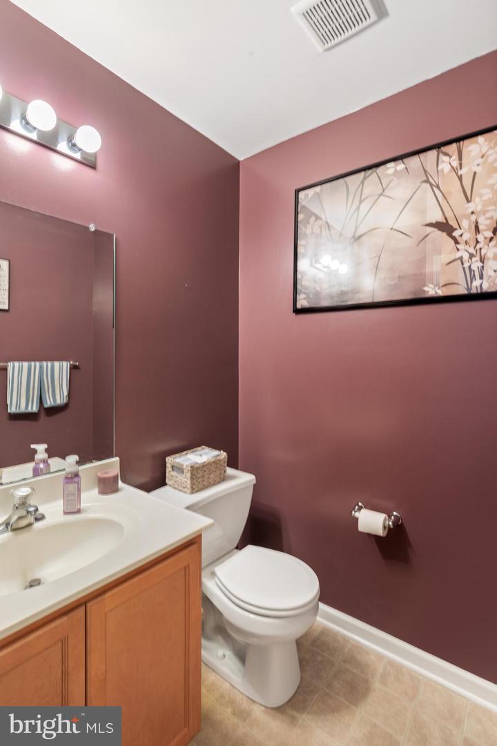 1603 Colleen Ct #20 Property Photo 12
