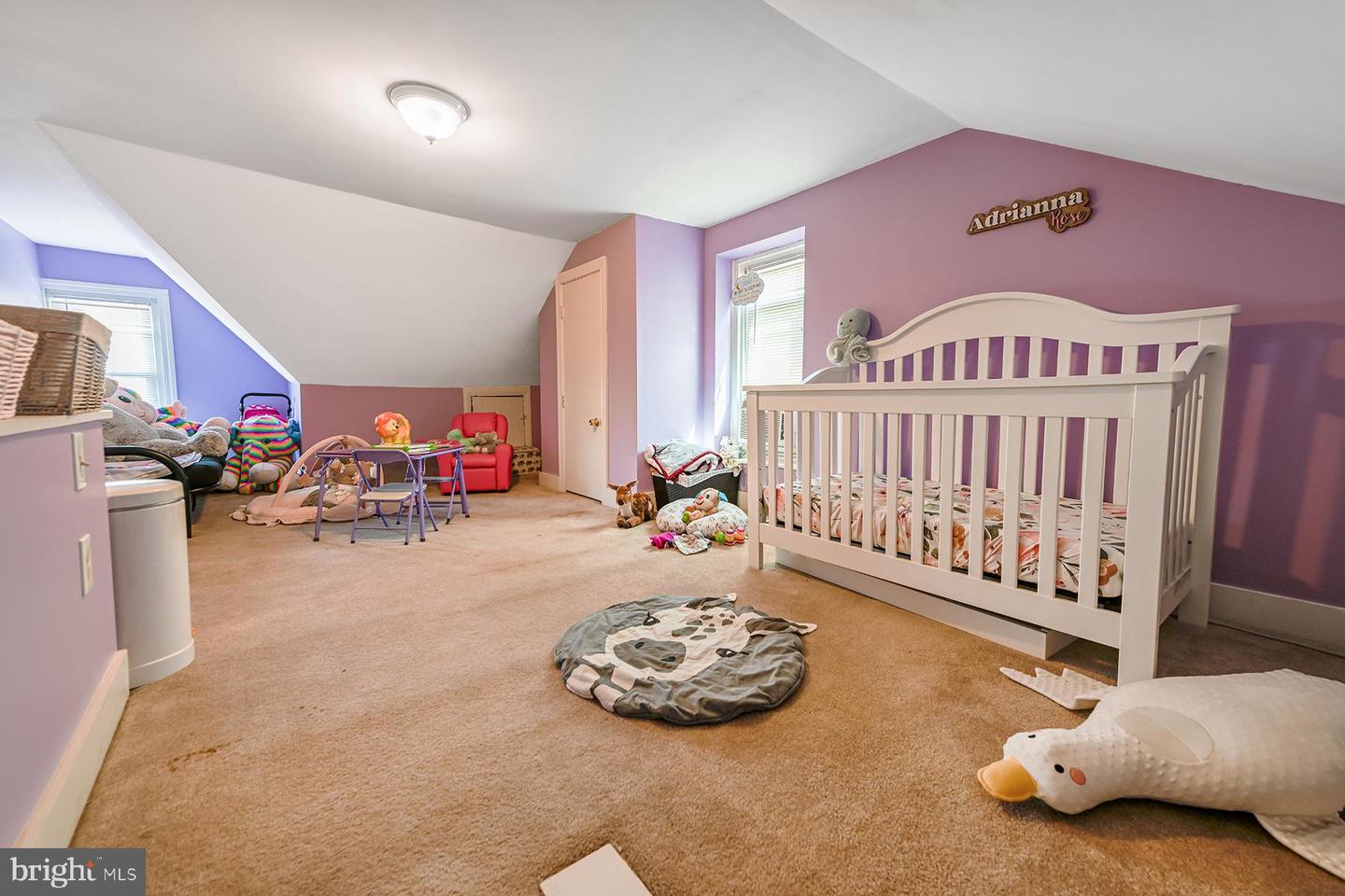 440 Walnut St Property Photo 14