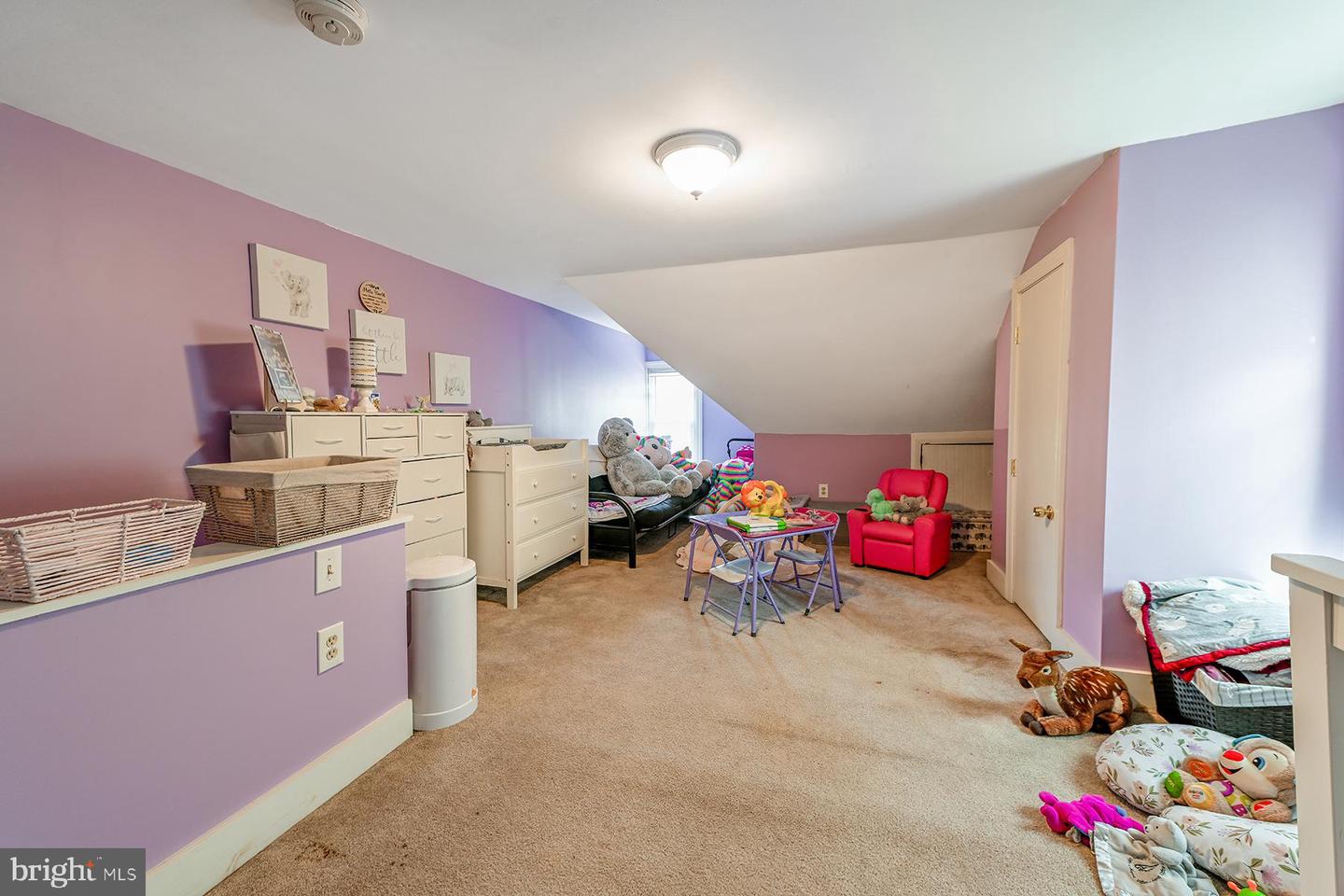440 Walnut St Property Photo 15