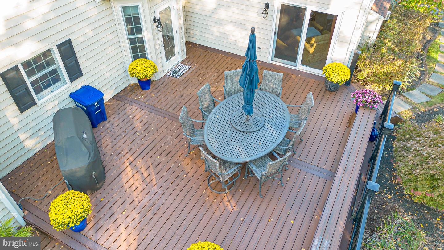 20 Windward Ct Property Photo 19