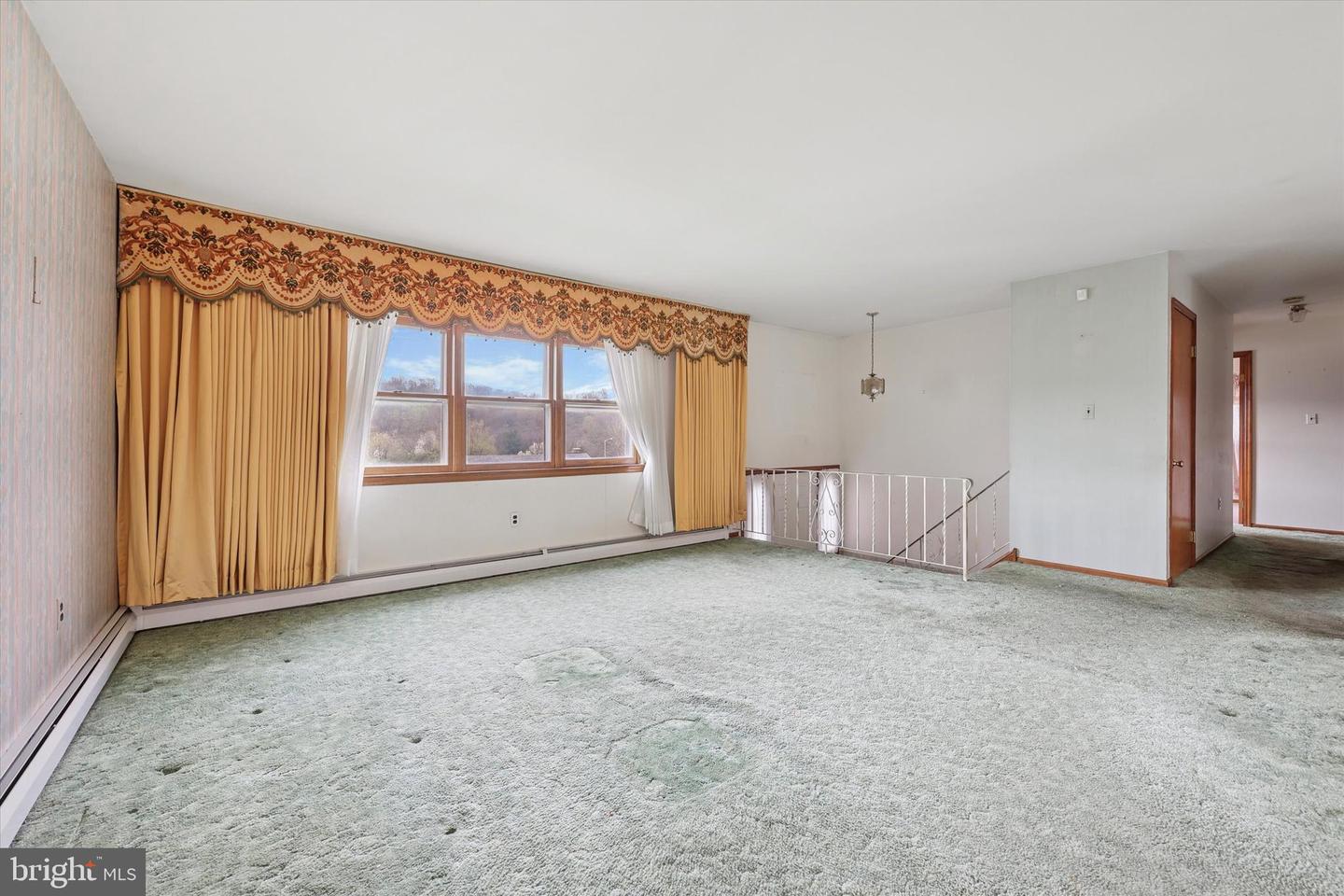 258 Tennessee Ave Property Photo 6