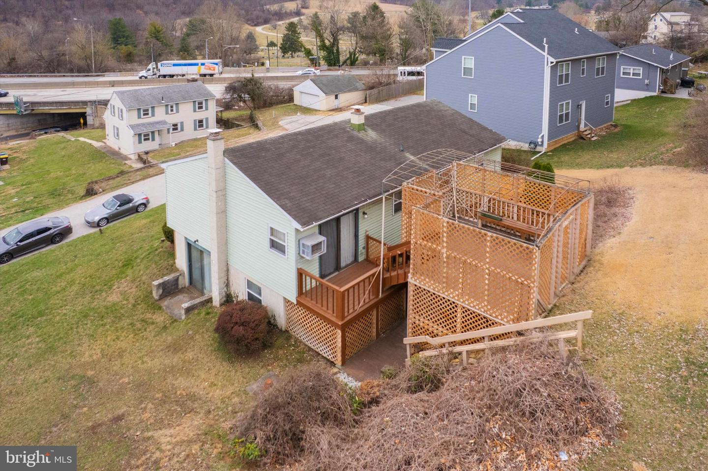 258 Tennessee Ave Property Photo 22