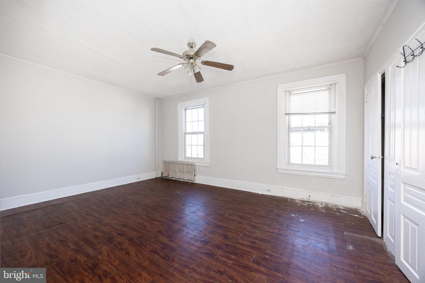 566 Stanbridge St Property Photo 16